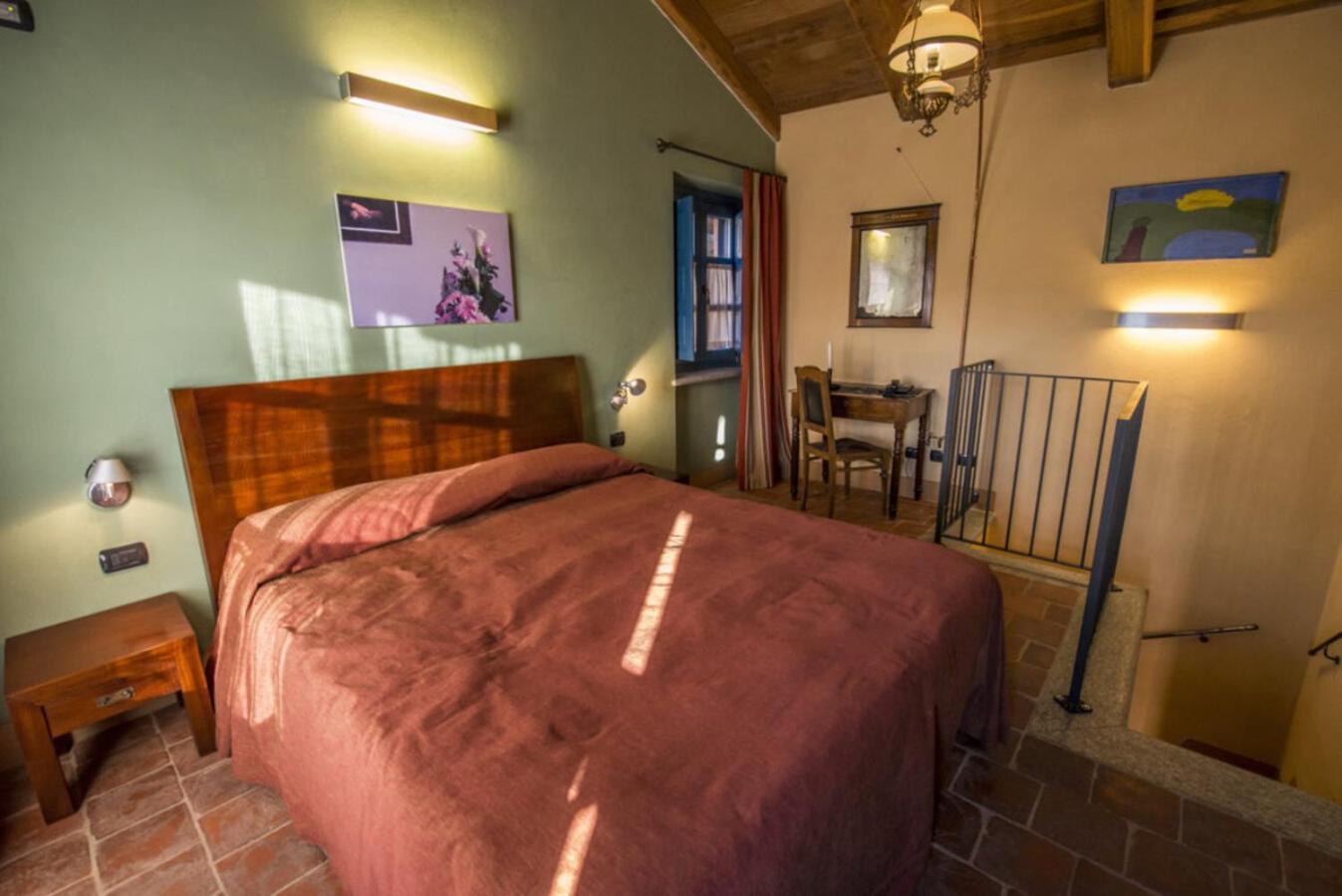 Albergo Ristorante Garibaldi Cisterna d'Asti Luaran gambar