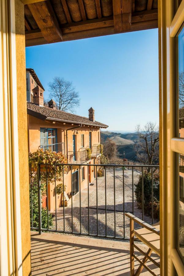 Albergo Ristorante Garibaldi Cisterna d'Asti Luaran gambar