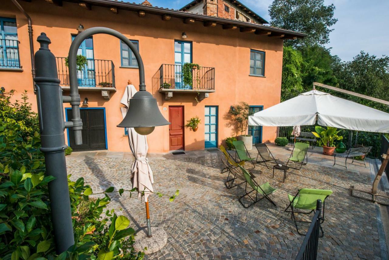 Albergo Ristorante Garibaldi Cisterna d'Asti Luaran gambar